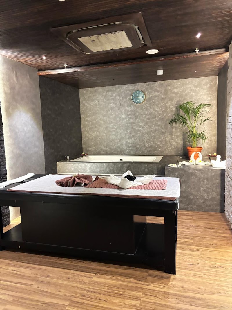 Ziara Spa-Citrus Classic Hotel - Ziara Spa-Citrus Classic Hotel Citrus Classic hotel, B1, Marathahalli - Sarjapur Outer Ring Rd, beside shell petrol bunk, Bellandur, Bengaluru, Karnataka 560103, India