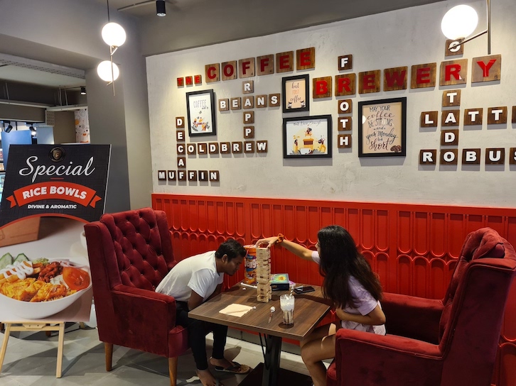 Coffee Brewery - Bellandur - Coffee Brewery - Bellandur 220, Palm Ave, Green Glen Layout, Bellandur, Bengaluru, Karnataka 560103, India