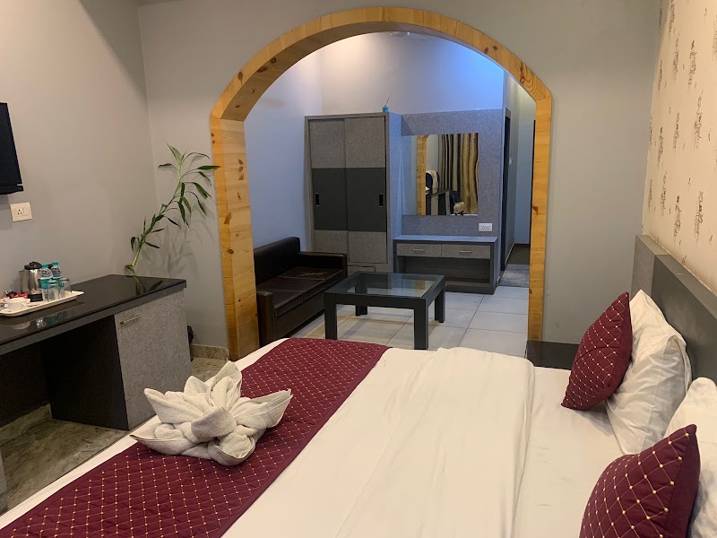 Kangra Rodeway Inn - Kangra Rodeway Inn vill, Khas Kachhiari, Kangra, Himachal Pradesh 176001, India