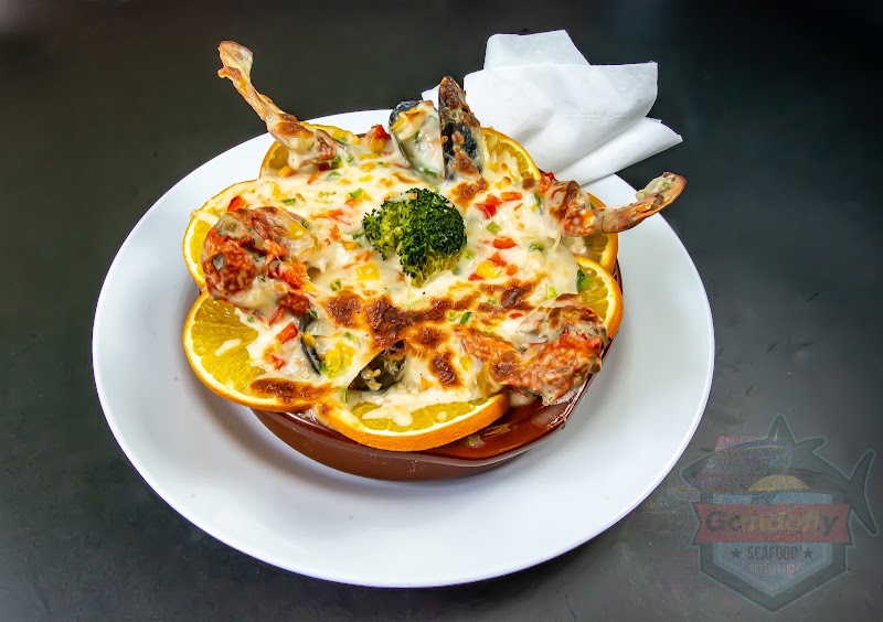 مطعم جندوفلي للمأكولات البحرية شارع الدفاع _Gandofly Seafood Restaurant defence road - مطعم جندوفلي للمأكولات البحرية شارع الدفاع _Gandofly Seafood Restaurant defence road, شارع الدفاع defense road - الدانة - شرق 18 2 - أبو ظبي - United Arab Emirates