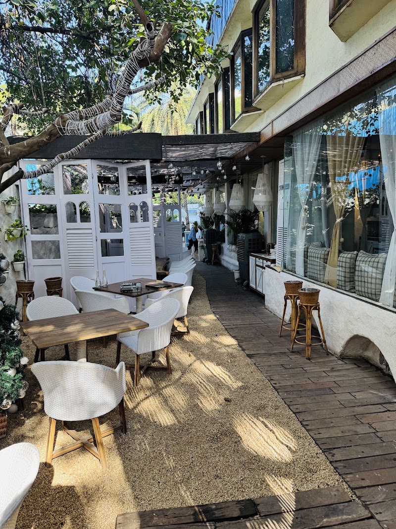 Olive Bar and Kitchen - Olive Bar and Kitchen 14, Union Park, Khar West, Mumbai, Maharashtra 400052, India