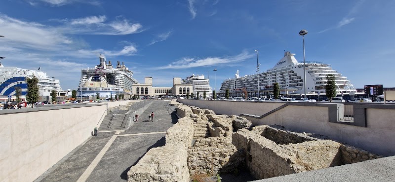 Port of Naples - Port of Naples, Molo Angioino, 80133 Stazione Marittima, NA, Italy