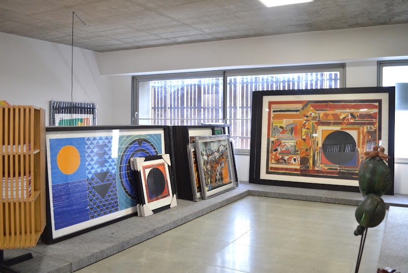 Archer Art Gallery - Archer Art Gallery 1st Floor, Phoenix Near, Vijay Cross Rd, N.K.Group Society, Navarangpura, Roads, Navrangpura, Ahmedabad, Gujarat 380009, India