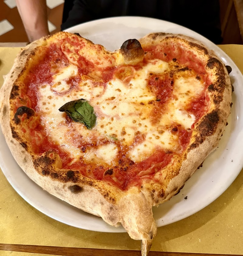 Gustapizza - Gustapizza, V. Maggio, 46r, 50125 Firenze FI, Italy