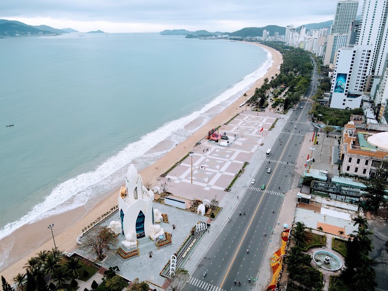 Tram Huong Tower - Tram Huong Tower Trần Phú Hai tháng Tư, Quảng trường, Nha Trang, Khánh Hòa 650000, Vietnam