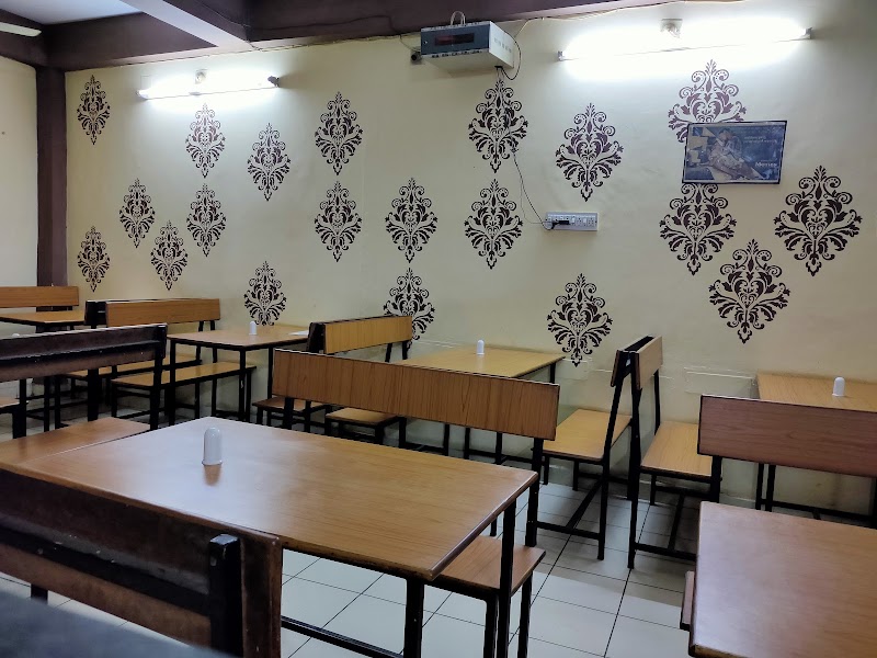 Nageshwari Bhojnalaya - Nageshwari Bhojnalaya 06, University Rd, near aishwarya college, Shabri Colony, Pahada, Udaipur, Rajasthan 313001, India