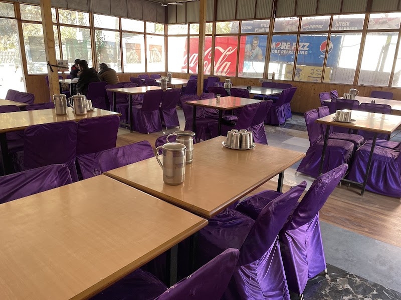Nitesh Punjabi Dhaba - Nitesh Punjabi Dhaba Q673+P9P, Banala, Himachal Pradesh 175121, India