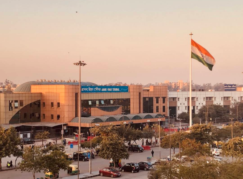 Anand Vihar Terminal - Anand Vihar Terminal Footover Bridge, Plot Alpha, Isbt Anand Vihar, Anand Vihar, Delhi, 110092, India