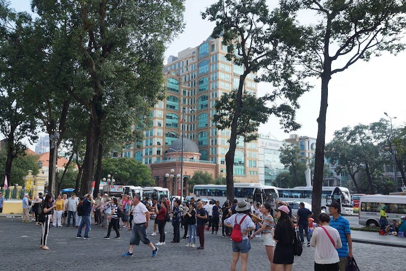 Consulate General of Canada in Ho Chi Minh City - Consulate General of Canada in Ho Chi Minh City, 1002, Street The Metropolitan, 235 Đồng Khởi, Sài Gòn, Hồ Chí Minh 00084, Vietnam