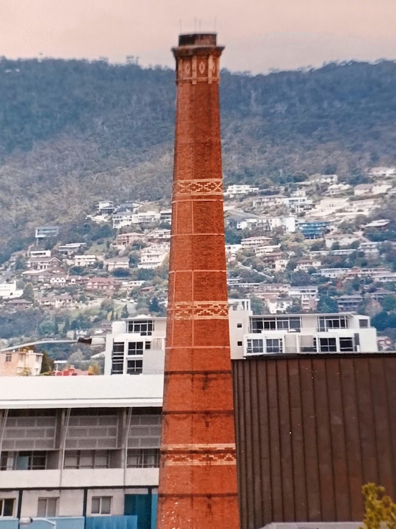 Waterfront Harbour - Waterfront Harbour, Victoria Dock Bridge, Franklin Whrf, Hobart TAS 7000, Australia