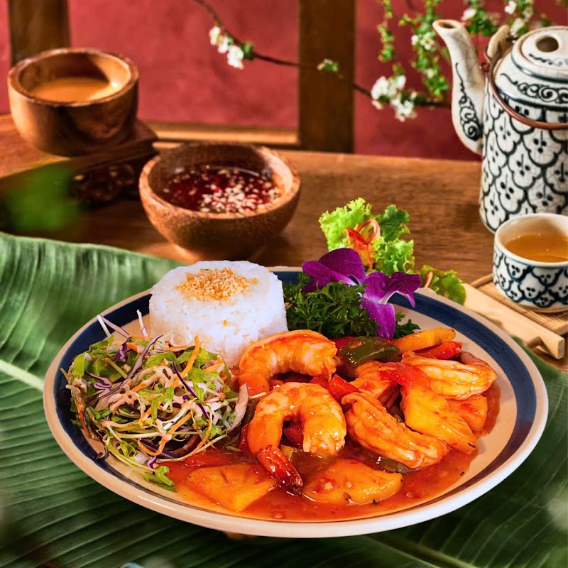 Thành Vietnamese Restaurant & Vegan Food - Thành Vietnamese Restaurant & Vegan Food 29B Lê Thánh Tôn, Sài Gòn, Hồ Chí Minh 700000, Vietnam