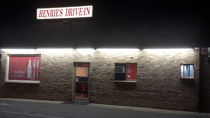 Henrie's Hideout - Henrie's Hideout 166 N Main St, Panguitch, UT 84759, USA