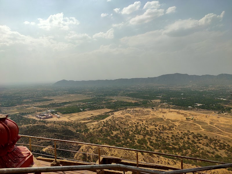 Shree Savitri Mata Mandir - Shree Savitri Mata Mandir, FGJW+C4J, Kharekhari Rd, Ganahera, Pushkar, Rajasthan 305022, India