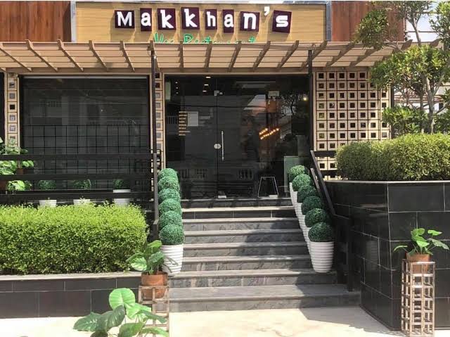 Makkhan's Veg Restaurant - Makkhan's Veg Restaurant 8-9, Tulsiani Grace 25-Edmonston Road, Civil Lines, Prayagraj, Uttar Pradesh 211001, India