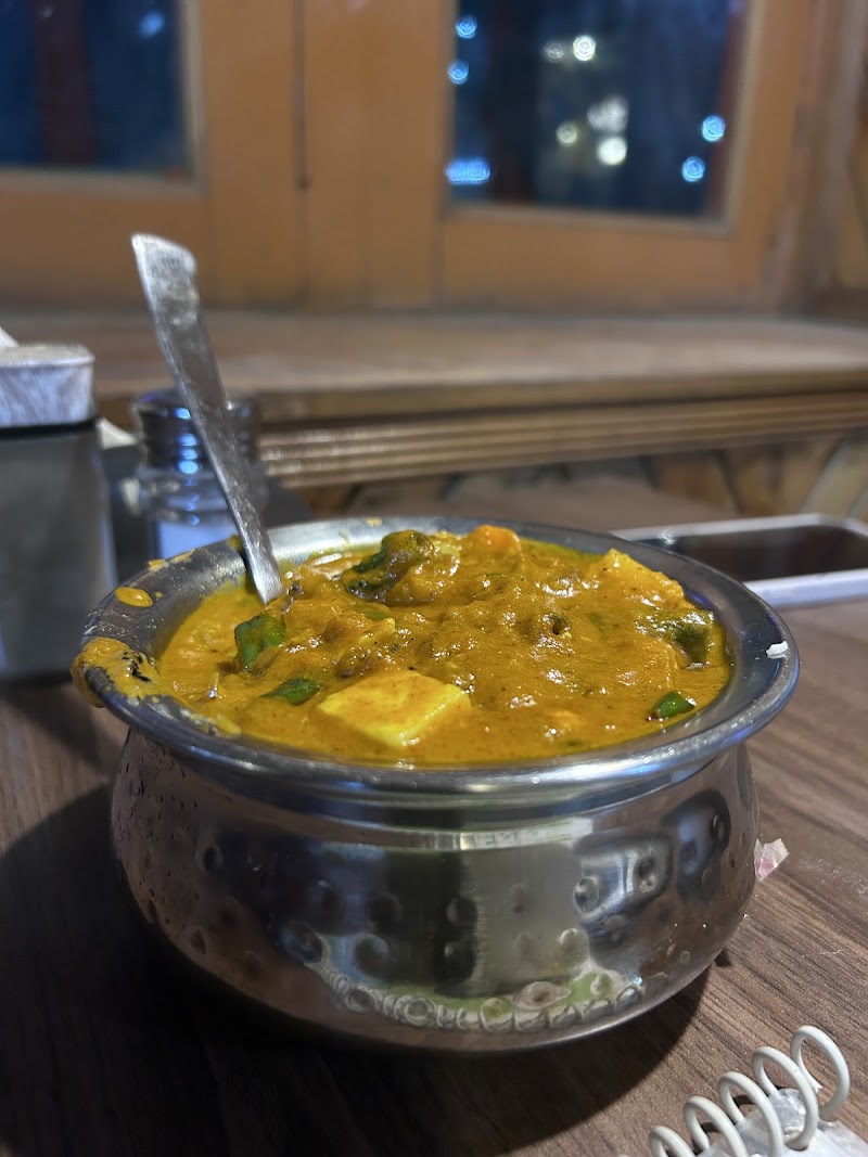 Musafir cafe - Musafir cafe Banjar, Jibhi, Rashala, Himachal Pradesh 175123, India