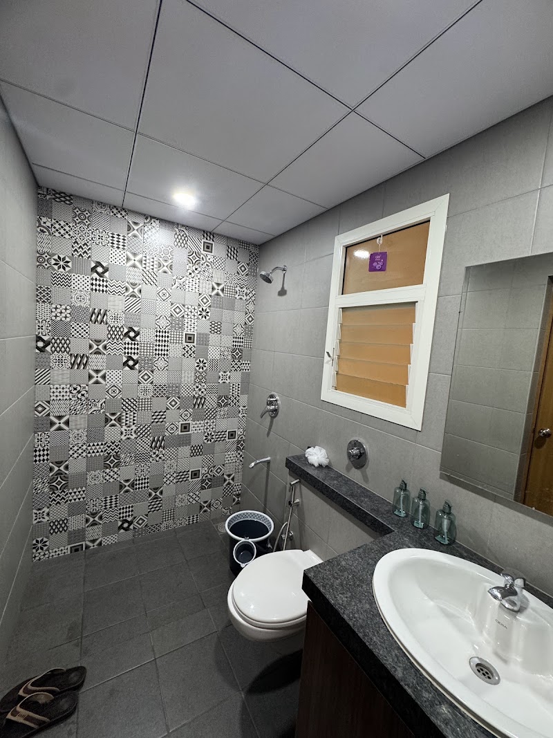 THE SKYLINE SUITE - THE SKYLINE SUITE SOBHA DREAM HEIGHT, Gujarat International Finance Tec-City, Gujarat 382050, India