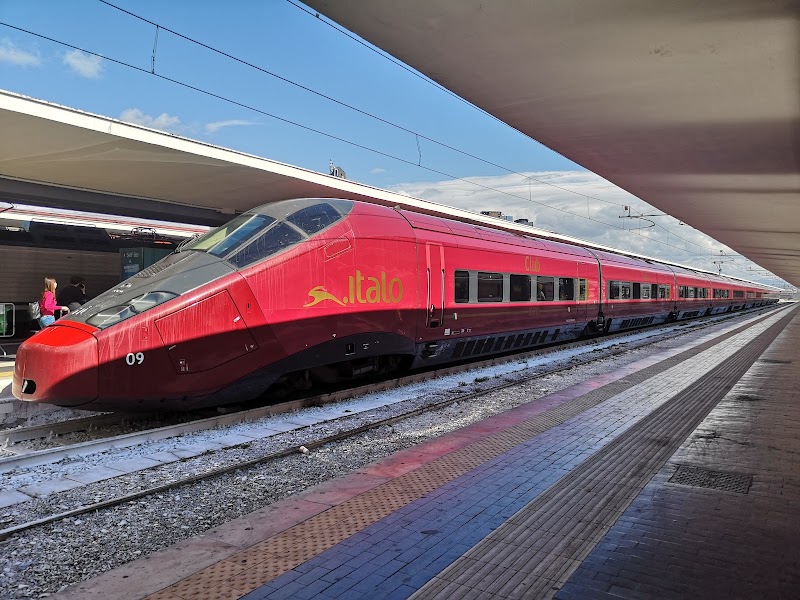 Napoli Centrale - Napoli Centrale P.za Giuseppe Garibaldi, 80142 Napoli NA, Italy