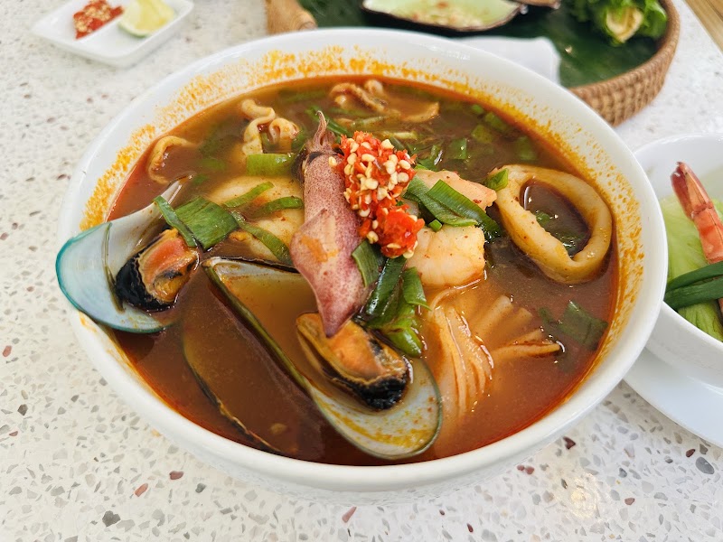 Vị Việt Quán - Vị Việt Quán, 22 Đ. Nguyễn Trung Trực, Nha Trang, Khánh Hòa 650000, Vietnam