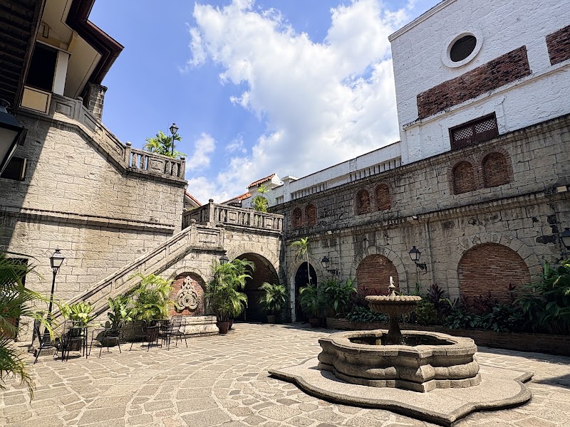 Plaza San Luis Complex - Plaza San Luis Complex, HXQG+V52, General Luna St, Intramuros, Manila, 1002 Metro Manila, Philippines