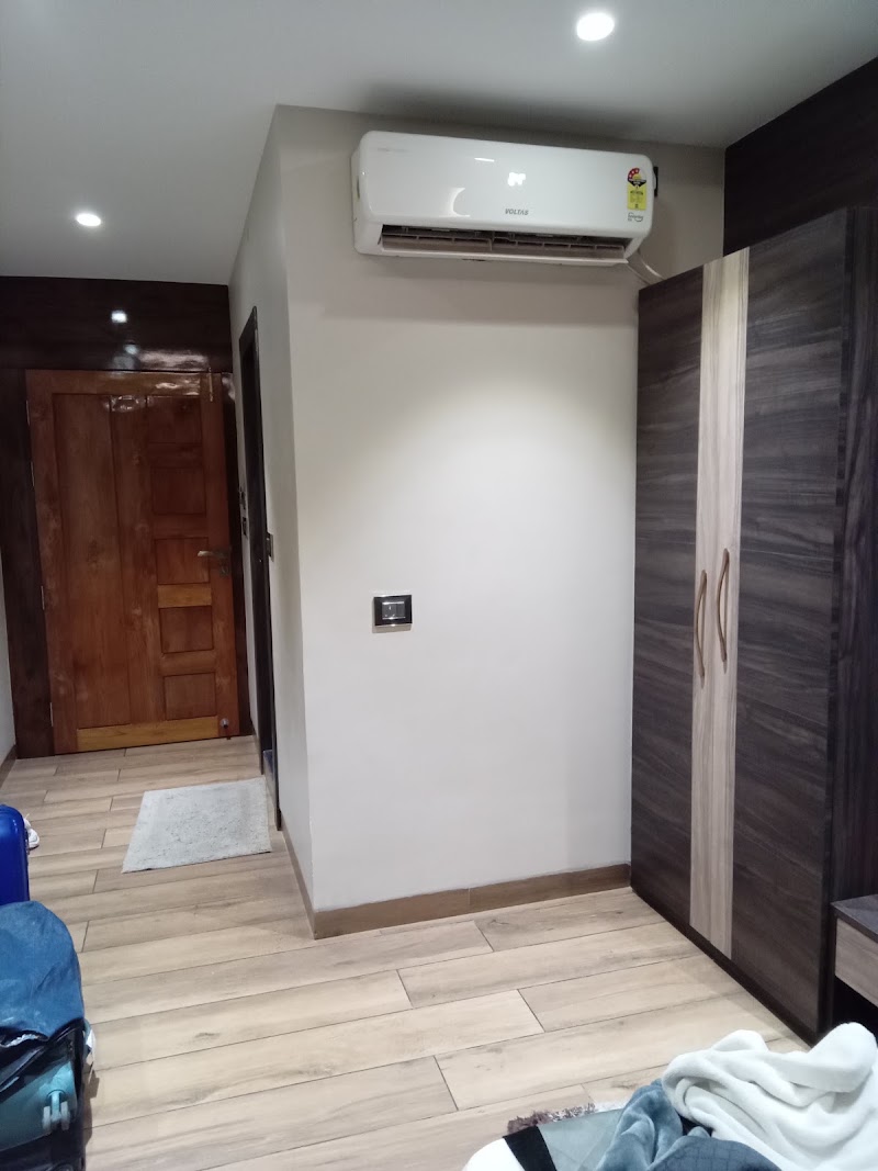 hotel orchid - hotel orchid MCRP+4XP, NJP Railway Sta Rd, Ward 35, Dabgram, Siliguri, West Bengal 734007, India