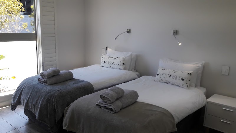 Camps Bay Apartment - Camps Bay Apartment, 11 Central Dr, Camps Bay, Cape Town, 8005, South Africa