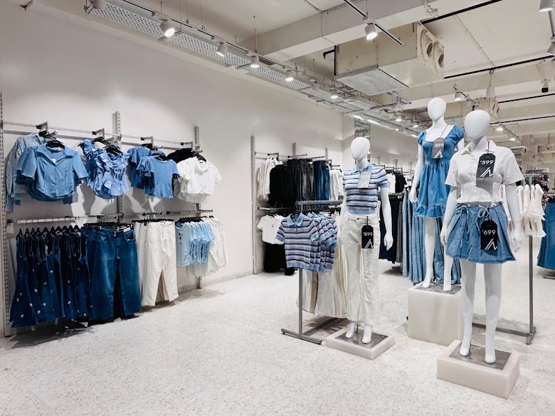 Zudio - Railway Road, Gurugram - Zudio - Railway Road, Gurugram Unit No 275, 1/1, New Railway Rd, near SS Jewellers, Jacobpura, Sector 12, Gurugram, Haryana 122001, India
