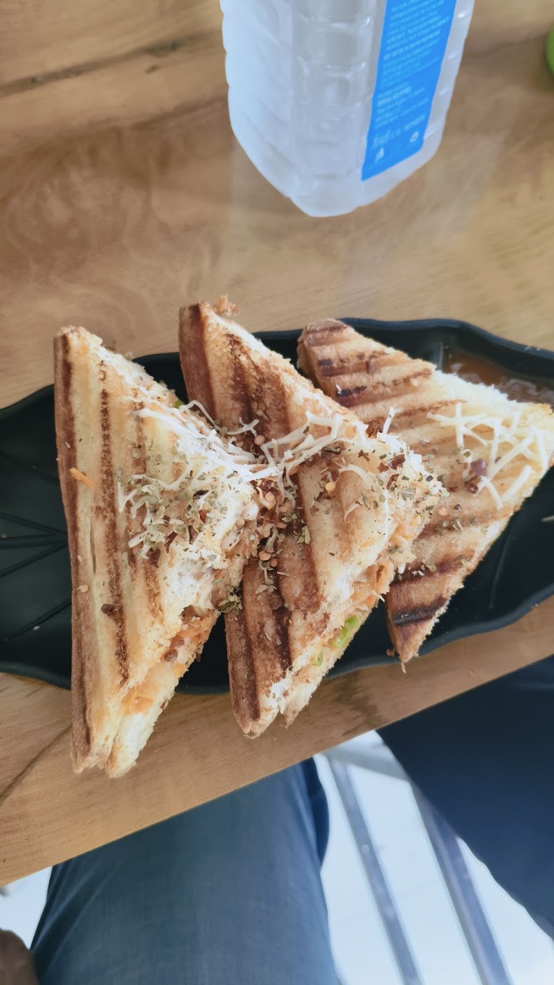 MCOM SANDWICH CAFE - MCOM SANDWICH CAFE Old Dhamtari Rd, near SMART Point, Dunda, Raipur, Chhattisgarh 492015, India