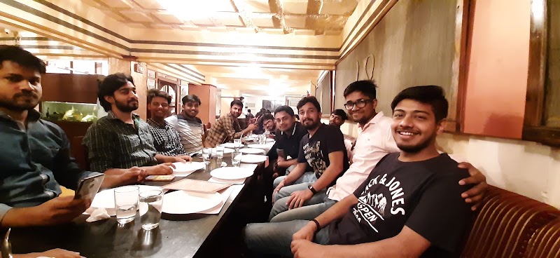 7 Dreams Lounge & Restaurant - 7 Dreams Lounge & Restaurant FR2M+434, Civil Lines, Prayagraj, Uttar Pradesh 211001, India
