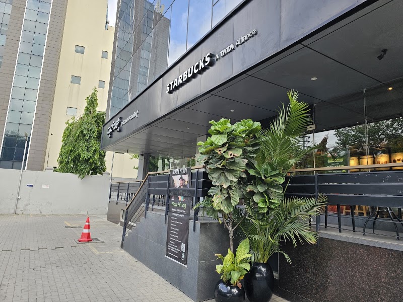 Starbucks - Starbucks Ground Floor, Indiqube Lakeside, Plot No 80/2, Hobli, Green Glen Layout, Bellandur, Varthur, Bengaluru, Karnataka 560103, India