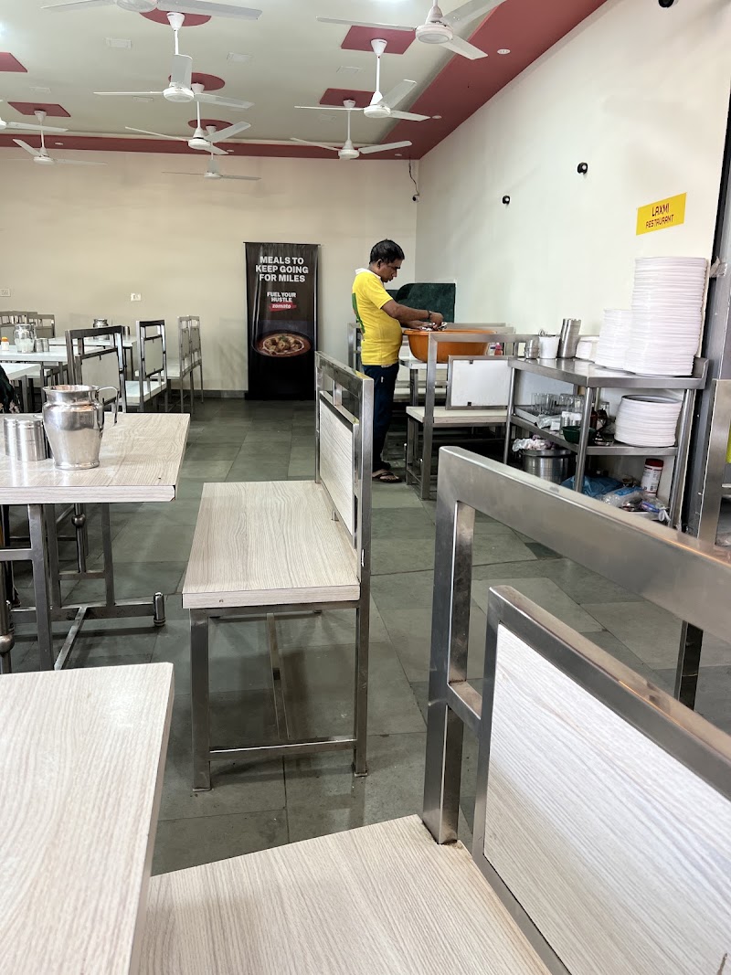 𝗟𝗮𝘅𝗺𝗶 𝗥𝗲𝘀𝘁𝗮𝘂𝗿𝗮𝗻𝘁 𝗣𝘂𝗿𝗲 𝗩𝗲𝗴 -𝗕𝗲𝘀𝘁 𝗙𝗮𝗺𝗶𝗹𝘆 𝗥𝗲𝘀𝘁𝗮𝘂𝗿𝗮𝗻𝘁 𝗶𝗻 𝗩𝗮𝗽𝗶 - 𝗟𝗮𝘅𝗺𝗶 𝗥𝗲𝘀𝘁𝗮𝘂𝗿𝗮𝗻𝘁 𝗣𝘂𝗿𝗲 𝗩𝗲𝗴 -𝗕𝗲𝘀𝘁 𝗙𝗮𝗺𝗶𝗹𝘆 𝗥𝗲𝘀𝘁𝗮𝘂𝗿𝗮𝗻𝘁 𝗶𝗻 𝗩𝗮𝗽𝗶, opposite Railway Station Rd, behind Gita Nagar, Vapi East, Gita Nagar, Vapi, Gujarat 396191, India