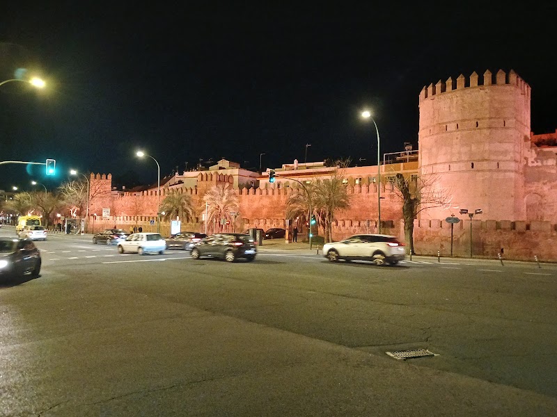 Arco de la Macarena - Arco de la Macarena C. Bécquer, 1, Casco Antiguo, 41003 Sevilla, Spain