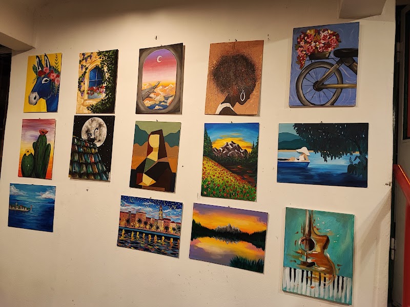 Art Bottega Zagreb | Wine and Paint Studio - Art Bottega Zagreb | Wine and Paint Studio Ilica 51, 10000, Zagreb, Croatia
