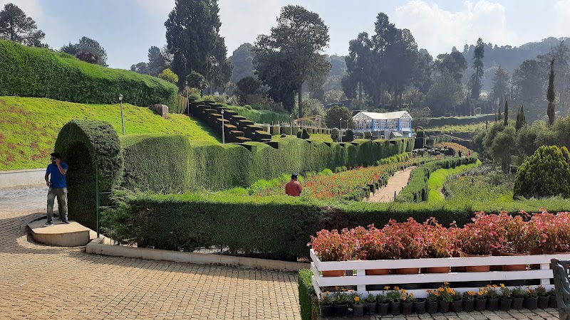Karnataka Siri Horticulture Garden - Karnataka Siri Horticulture Garden Fern Hill, West Mere, CM2M+9GV, West Mere, Ooty, Tamil Nadu 643004, India