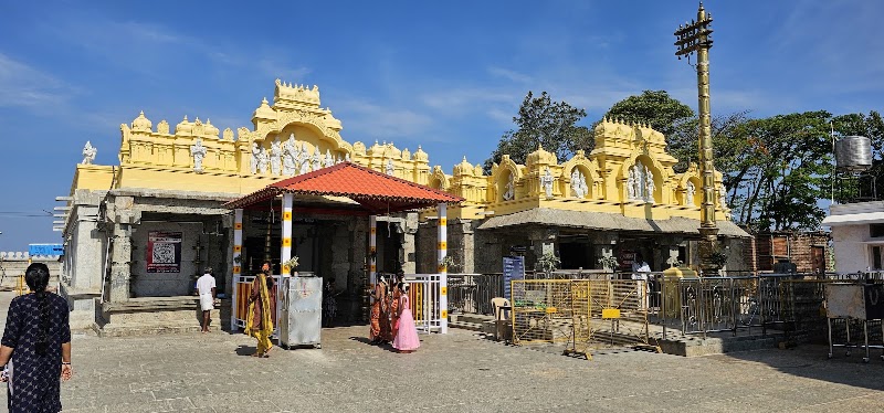 Parking Lot, B R Hills - Parking Lot, B R Hills, Biligiriranganabetta, Karnataka 571441, India
