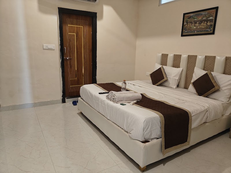 THE HERITAGE VILLA - THE HERITAGE VILLA hospital PACIFIC MEDICAL COLLEGE AND HOSPITAL, Pacific Medical College & Hospital Rd, Udaipur, Oton Ka Gurha, Rajasthan 313011, India