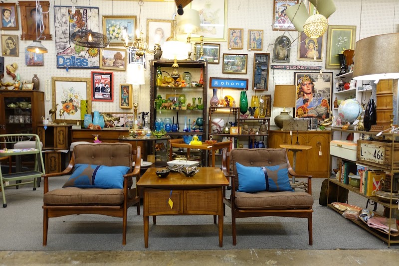 Lula B's Design District - Lula B's Design District, 1010 N Riverfront Blvd, Dallas, TX 75207, USA