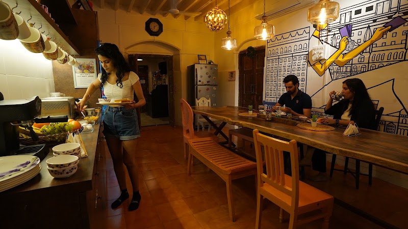 GoSolo Stays - GoSolo Stays Bungalow No. 48, Ground Floor, Khar, Chuim Village, Danda, Khar West, Mumbai, Maharashtra 400052, India