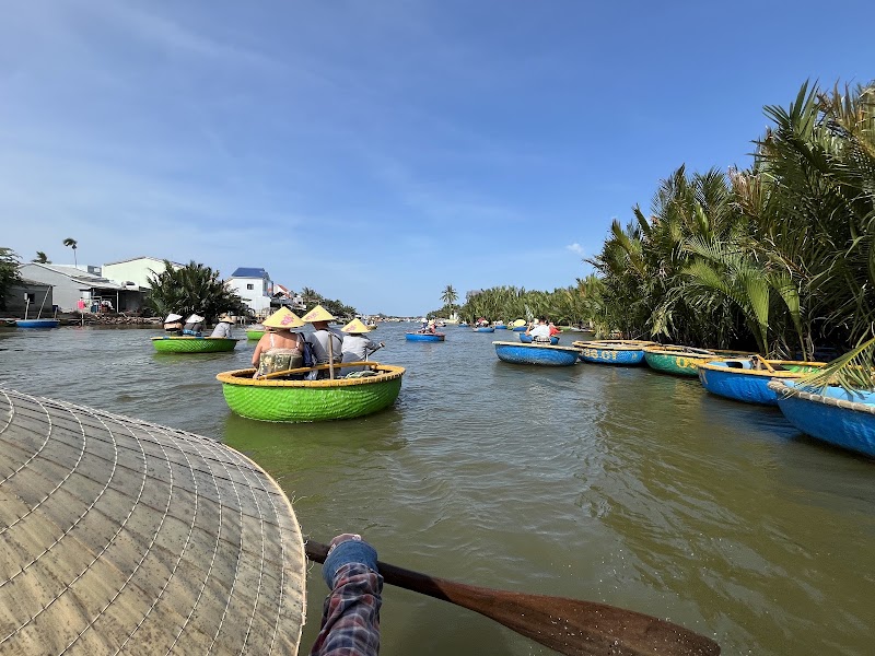 Bay Mau Coconut Forest, Coconut Basket Boat Tour Hoi An Village - Bay Mau Coconut Forest, Coconut Basket Boat Tour Hoi An Village, Cam Thanh Coconut Village, Hội An Đông, Đà Nẵng 560000, Vietnam
