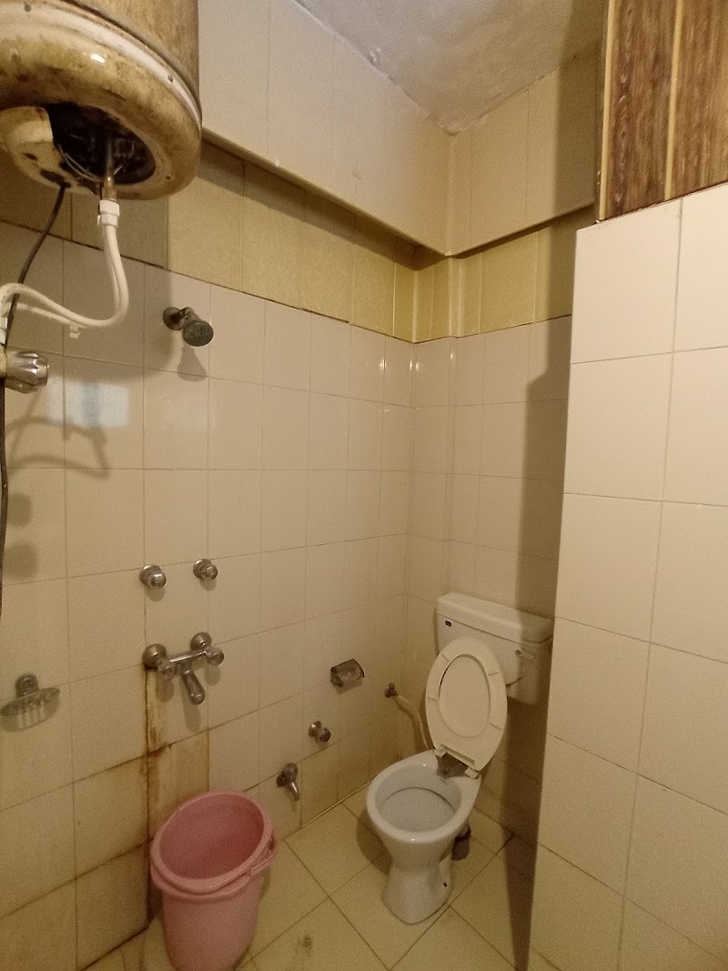 JKTDC Hotel Saraswati (Tourist Bungalow Katra) - JKTDC Hotel Saraswati (Tourist Bungalow Katra) XWRJ+JP9, Katra, 182301