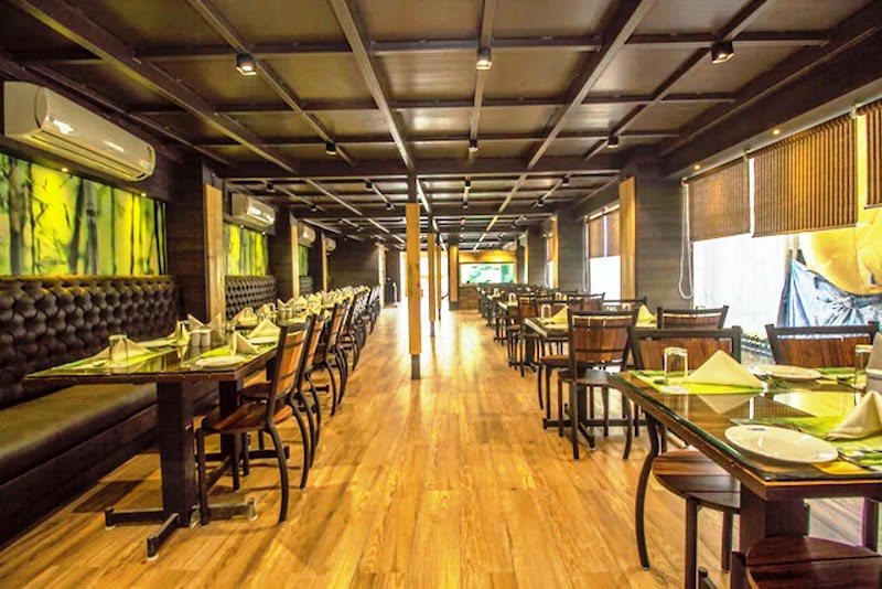Hotel Ganpati - Hotel Ganpati Bidhan Rd, near Maa Bhawani kali MandirSiliguri, Ward 12, Hakim Para, Siliguri, West Bengal 734001, India