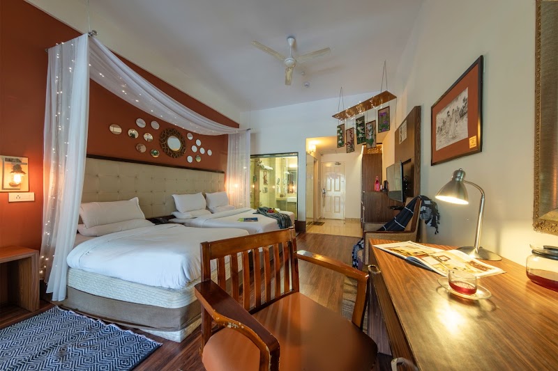 Orchid Square Boutique Hotel - Orchid Square Boutique Hotel Upper, Brooklands Rd, opposite Christian Mission Service, Alwarpet, Coonoor, Tamil Nadu 643101, India