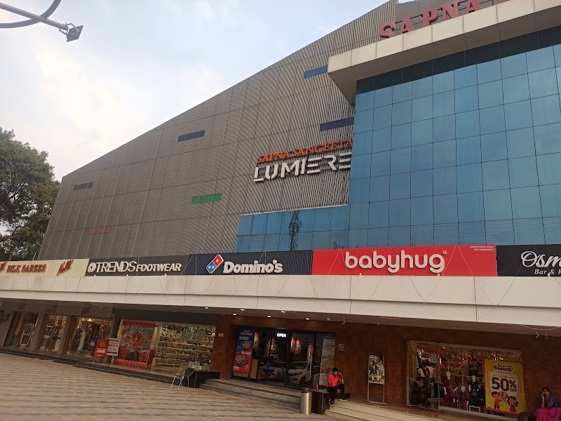 Sapna Sangeeta Lumiere - Sapna Sangeeta Lumiere Sapna Sangeeta Rd, Old Agarwal Nagar, Indore, Madhya Pradesh 452001, India