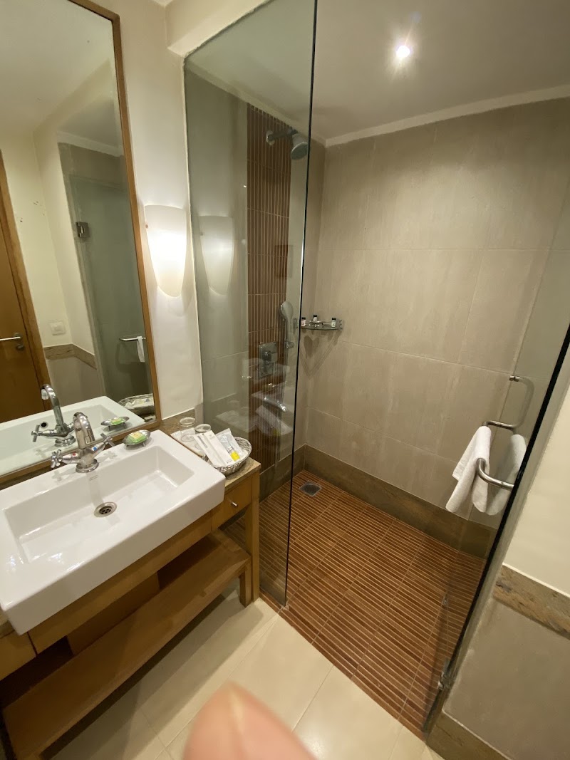 Dia Park Premier Hotel - Dia Park Premier Hotel 353 - 357 Near Huda City Centre, Sector 29, Gurugram, Haryana 122009, India
