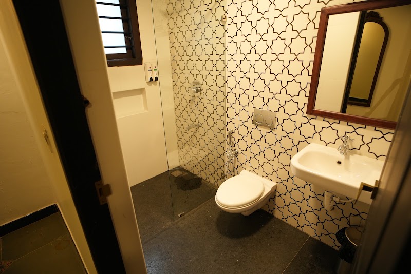THE SUNSET BAY - THE SUNSET BAY, 1, 332, Rose St, Fort Nagar, FORT, Kochi, Keralam 682001, India