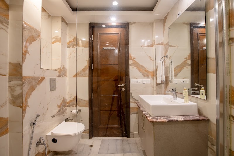 Bedchambers Serviced Apartments – South Extension - Bedchambers Serviced Apartments – South Extension, C173, behind Market, near McDonalds, South Extension II, Block C, New Delhi, Delhi 110049, India
