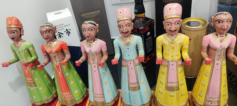 Trove Craft India - Home Decor Shop, Hyderabad - Trove Craft India - Home Decor Shop, Hyderabad, 1st floor, CC6H+MJC CCT Spaces, Road No. 12, NBT Nagar, Banjara Hills, Hyderabad, Telangana 500028, India