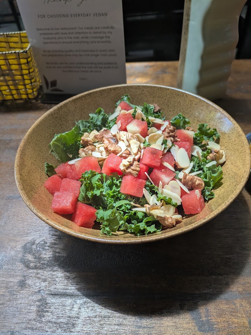 Everyday Vegan Food & Coffee Da Nang - Everyday Vegan Food & Coffee Da Nang 45 Hoàng Kế Viêm, Ngũ Hành Sơn, Đà Nẵng 55000, Vietnam