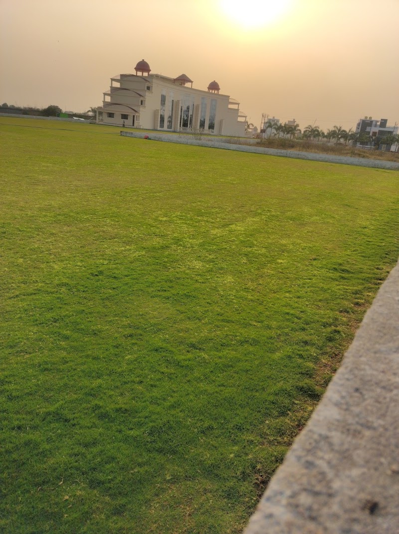 Maruti 7 wonder City - Maruti 7 wonder City Near Mahadev Ghat, before wall fort Vihar Sankra (Amleshwar), Paltan Road, locally) Known as, Greater, Raipur, Chhattisgarh 491111, India