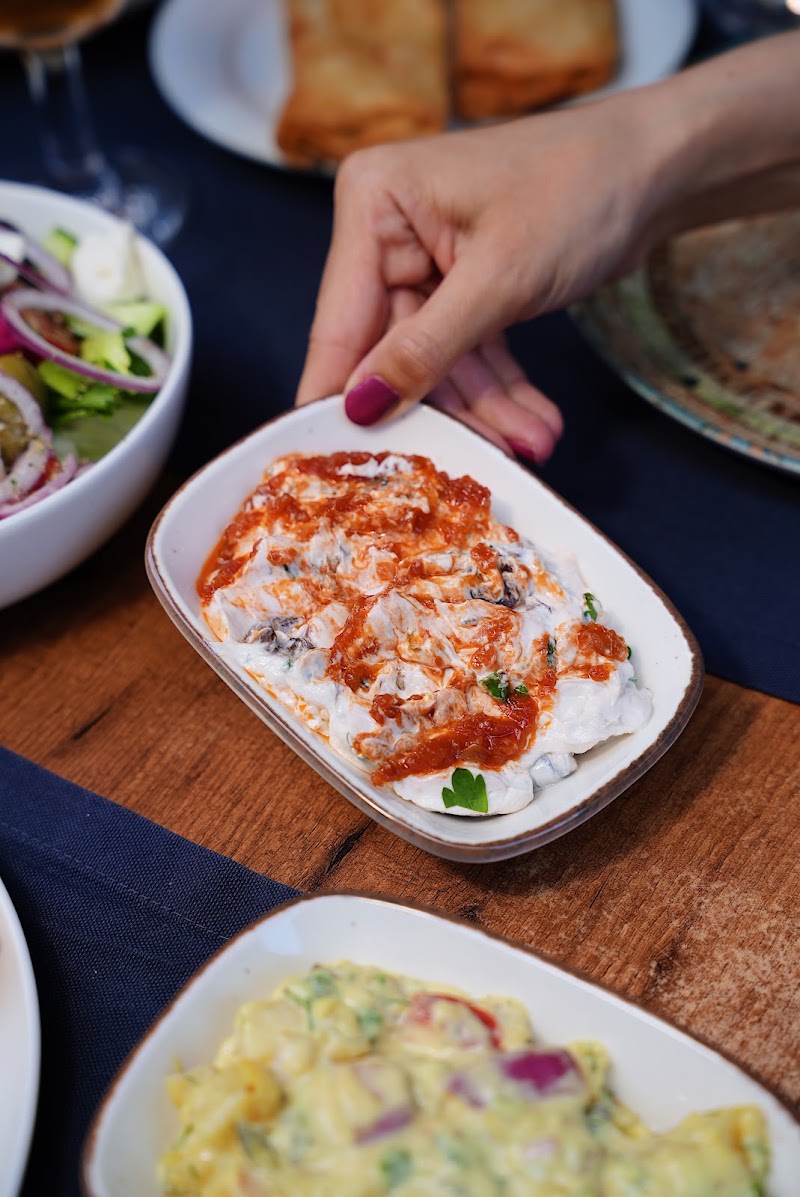 Agapia Kadıköy Meyhanesi - Agapia Kadıköy Meyhanesi, Caferağa, Kadife Sk. No:29, 34710 Kadıköy/İstanbul, Türkiye