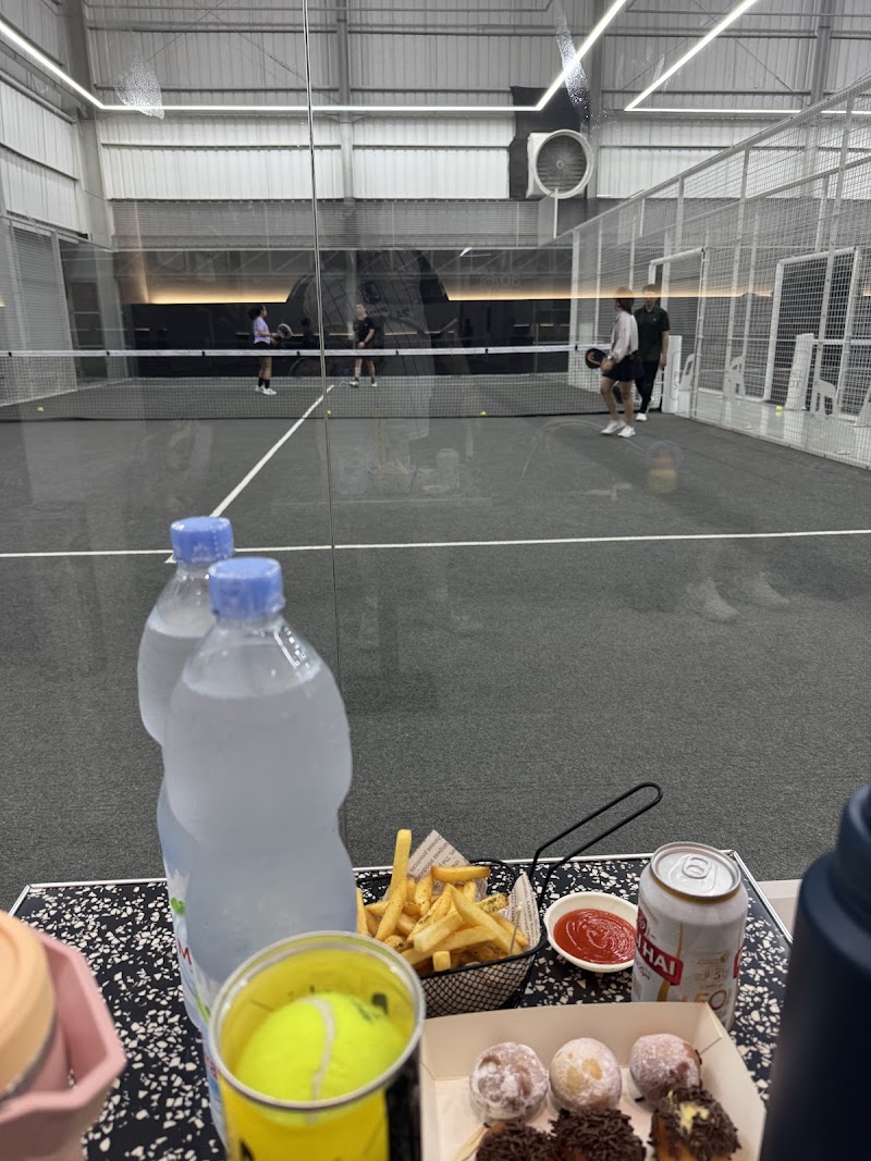 Padel Spot Kedoya - Padel Spot Kedoya Jl. Kedoya Pesing No.91, RT.11/RW.5, Kedoya Utara, Kec. Kb. Jeruk, Kota Jakarta Barat, Daerah Khusus Ibukota Jakarta 11520, Indonesia